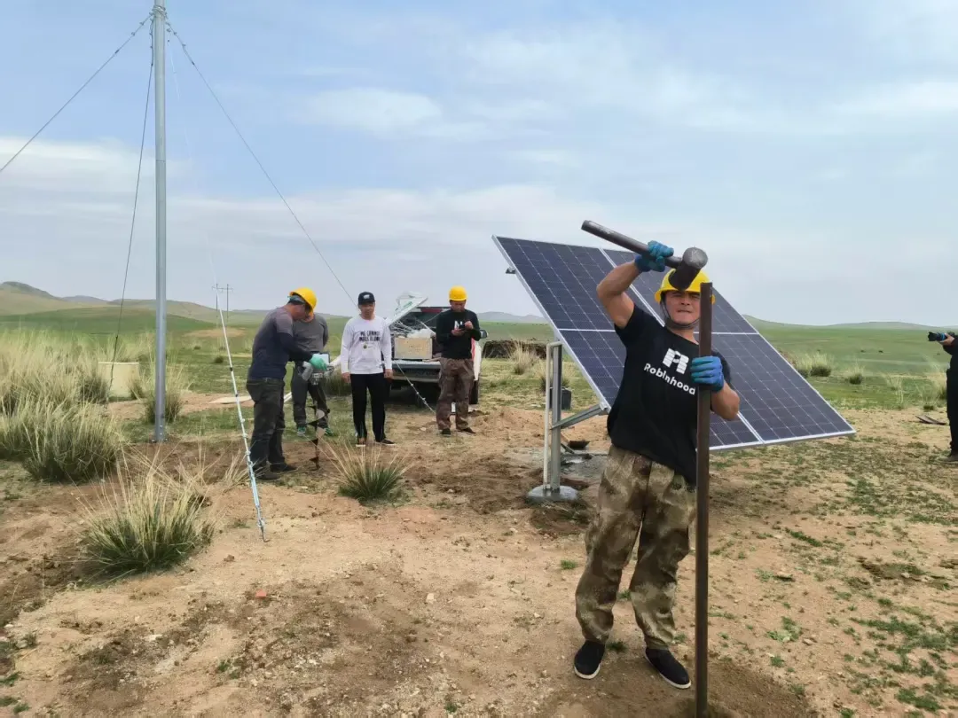 Восточный Ужимчинский банер живописная красота озаряет степную мечту Зеленая энергия освещает путь к возрождению сельских районов111 (2)