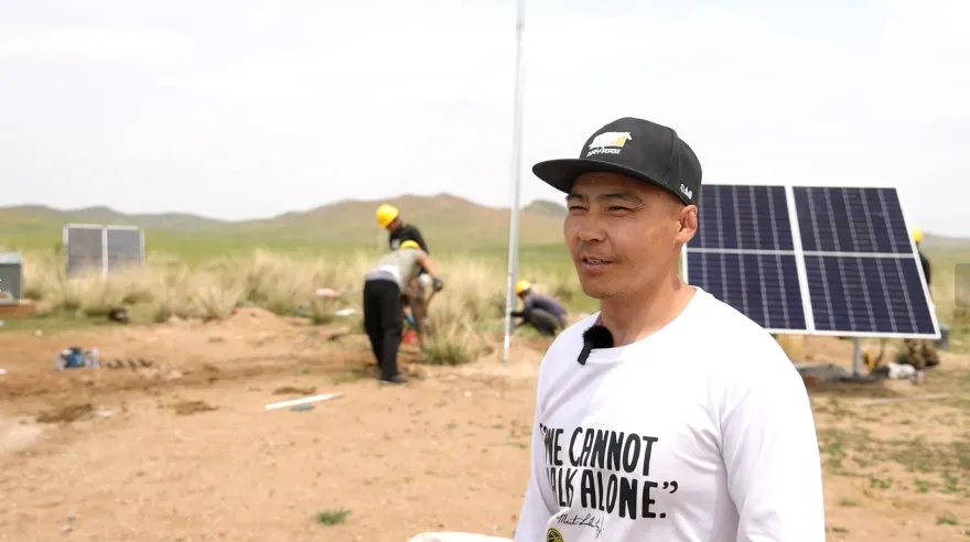 Восточный Ужимчинский банер живописная красота озаряет степную мечту Зеленая энергия освещает путь к возрождению сельских районов111 (4)