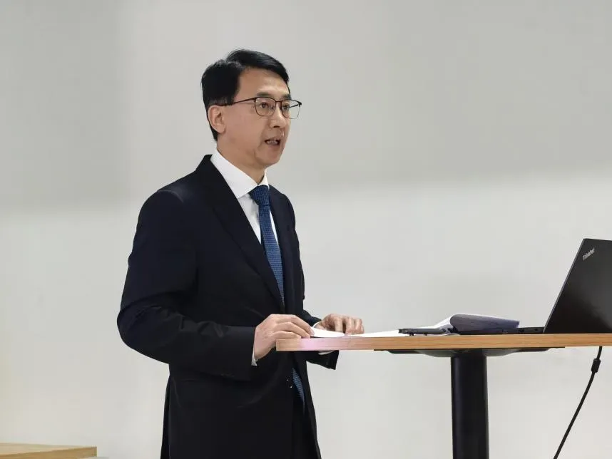 Второй климатический саммит в Африке Обсуждение сотрудничества в области возобновляемых111 (1)